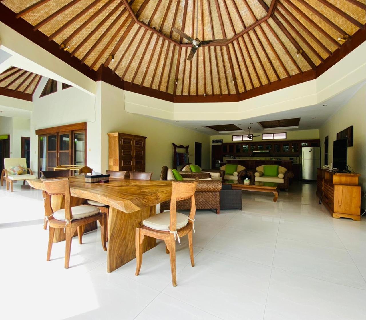 Bali Jade Villas Sanur  Exterior photo